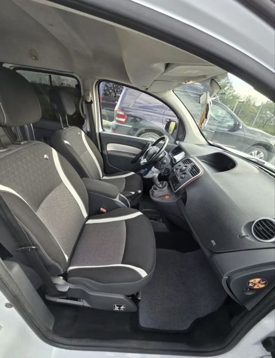 Продавам Renoult kangoo