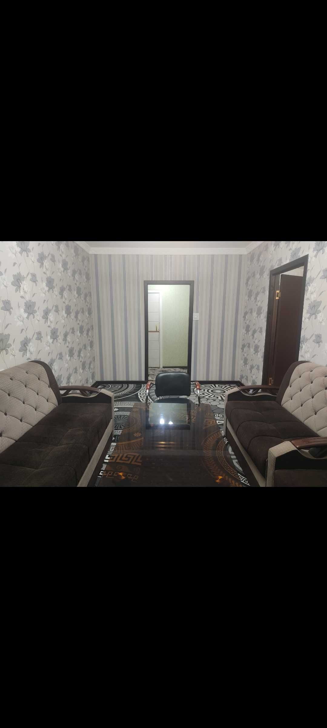 Kvartirant qo'yiladi Navoiy shaxri, Alisher kinoteatr oldi, 3 xonalik