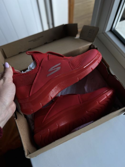 Skechers женские кроссовки