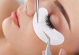 Наращивание  ресниц и ламинирование