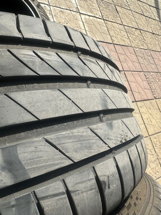 245x45 + 275x40 - 19 Kumho