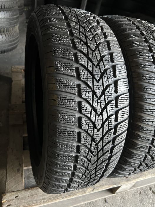 4 anvelope de iarna 205/55/16 Dunlop 7.2-7.7 mm