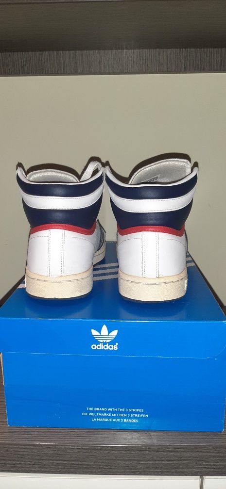 Кецове Adidas Top Ten