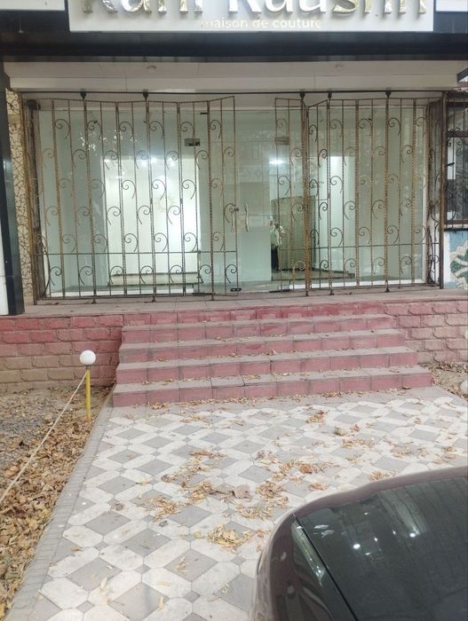 Сдаётся коммерческое помещение центр Чирчик