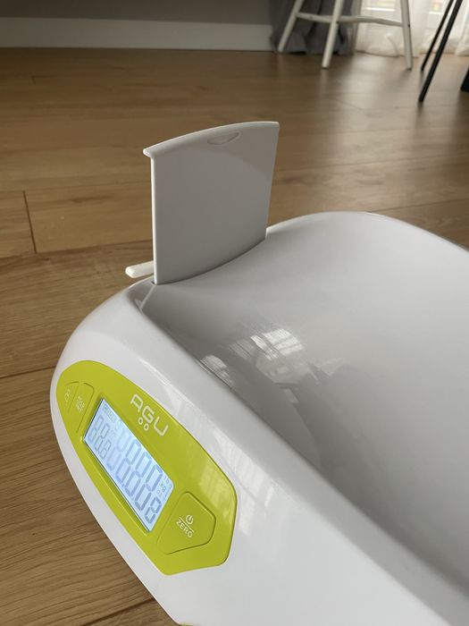 Бебешки кантар AGU бебешка везна