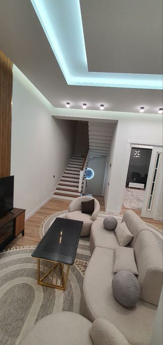 2 etaj + podval , arenda