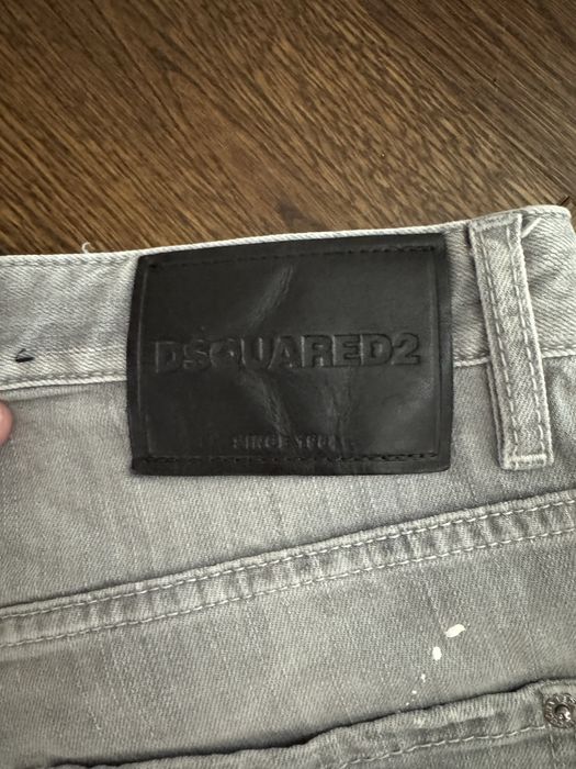 Blugi dsquared2 gri swaroski