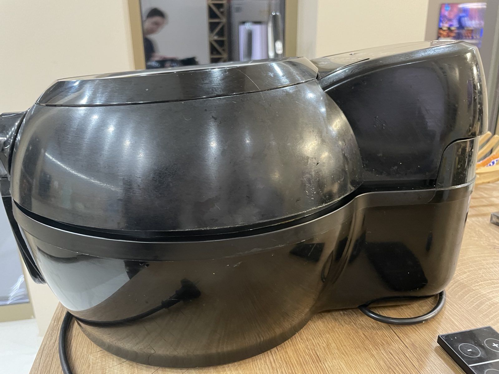 Фритюрник Tefal ActiFry