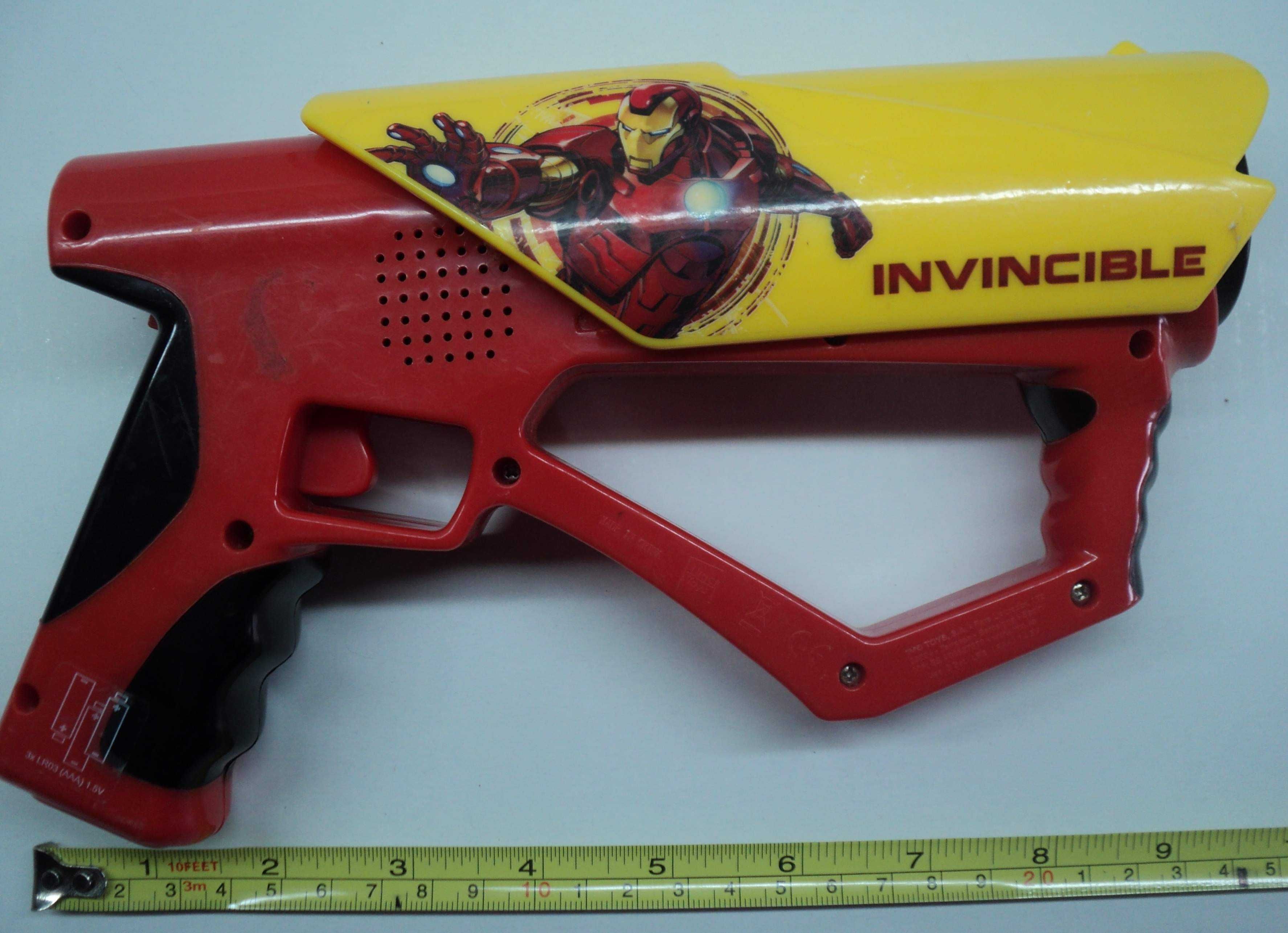 Jucarie pistol electric Invincible (vintage)