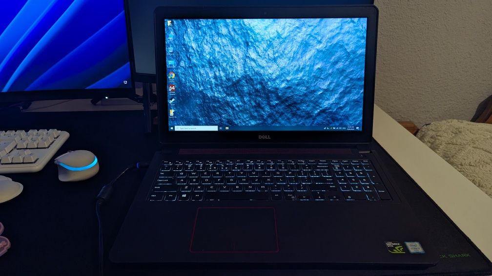 Dell 7559  I7 GTX960M 4gb Ram 12