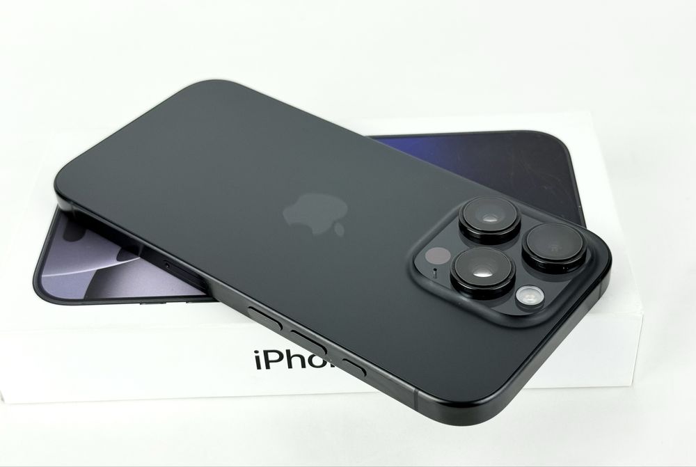 Apple iPhone 16 Pro 128GB Black Отличен! Гаранция!