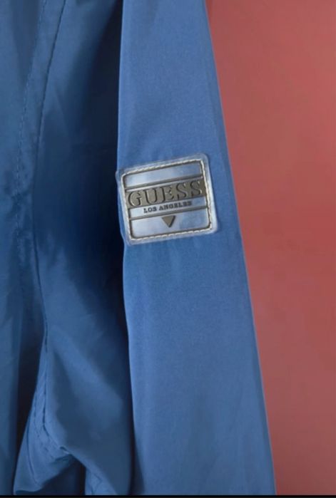 157 Geaca dama Guess