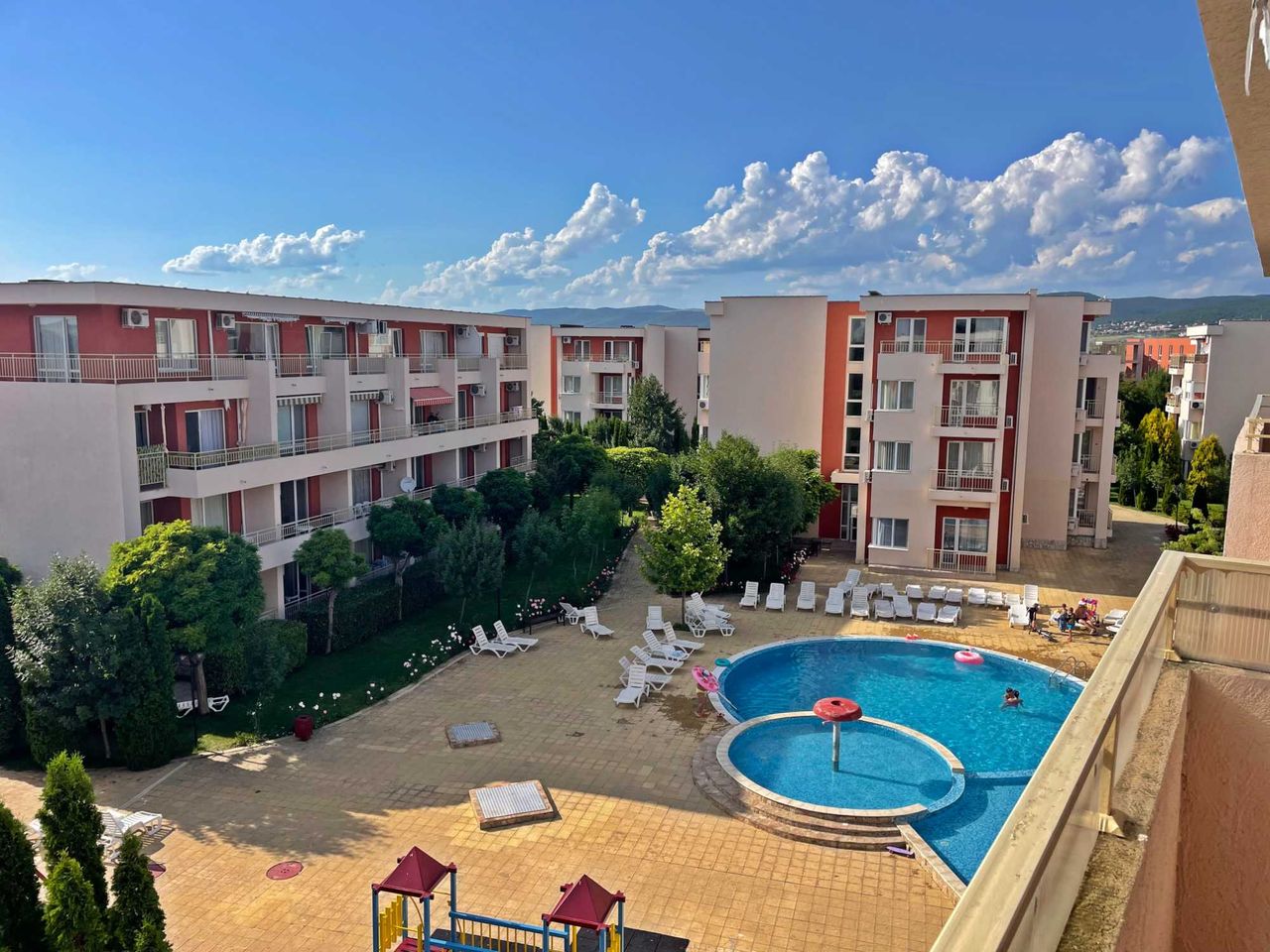 Продава се Двустаен апартамент в к.к. Слънчев бряг - 65 кв.м за 954 €/кв.м - Снимка #13
