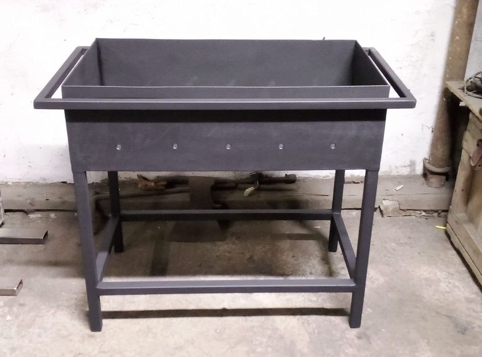 Маленький мангал для дома и природы