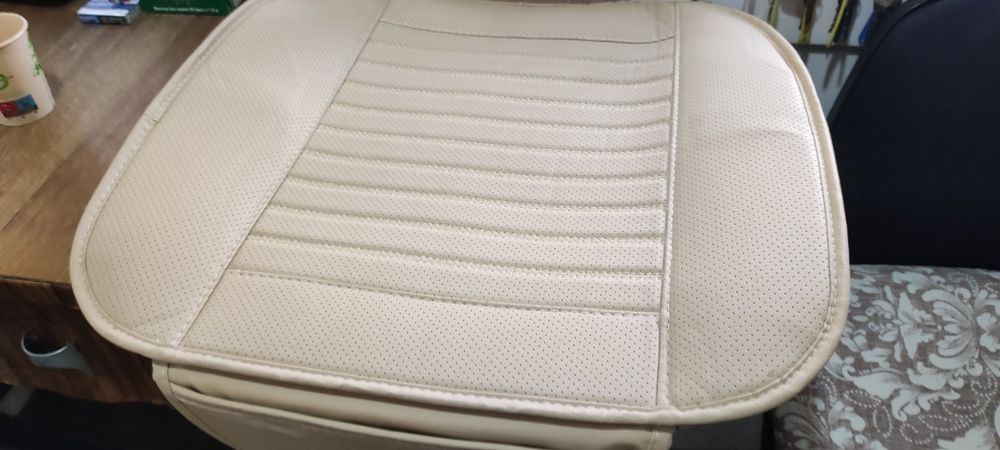 Калъф за предна седалка , два броя дишаща еко кожа, луксозно изпълнени