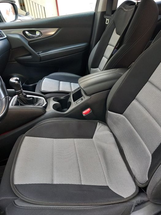Vând Nissan Qashqai