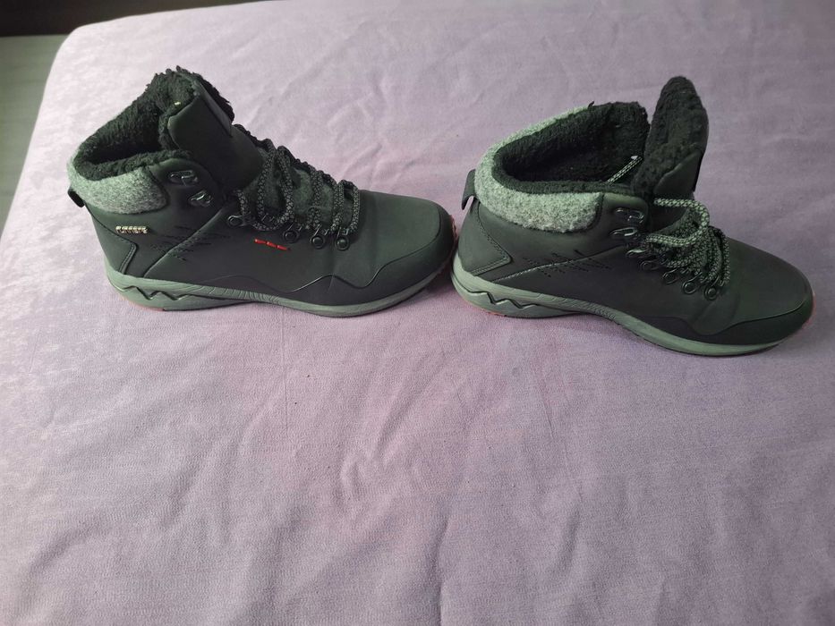 Юношески маратонки Runners