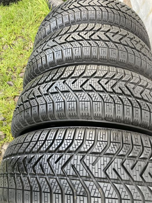 4 бр 195/65/15 Pirelli 8мм НОВИ
