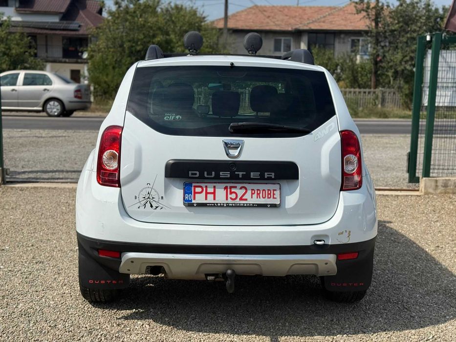 Dacia Duster 4x4 - 06/2013 - 1.6 benzina - RATE fara AVANS
