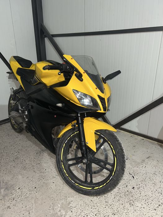 yamaha yzf r125 cu set motor nou inca in rodaj