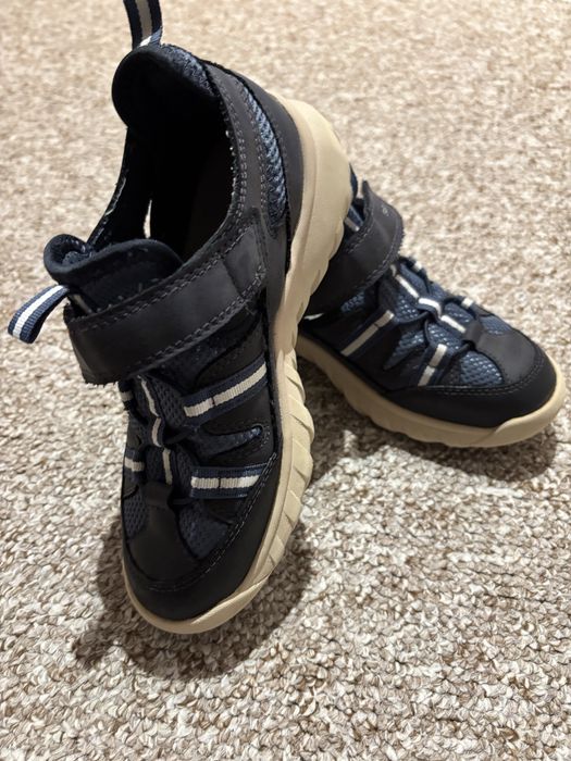 Geox pantofi sport cu mici decupaje, 33