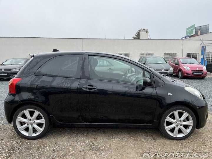 на части Toyota Yaris 1.8TS VVTi(Тойота Ярис na chasti)