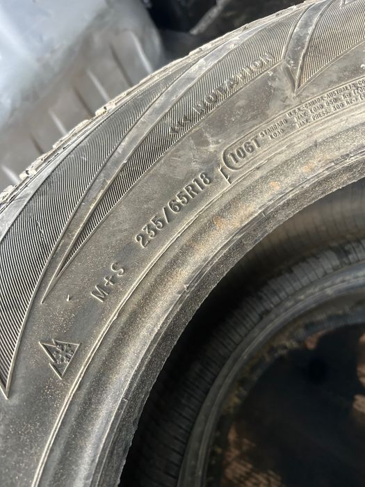 Шины зимние R18 2 шт