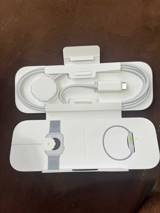 Apple Watch SE (Gen 2) 40mm Starlight Al Star