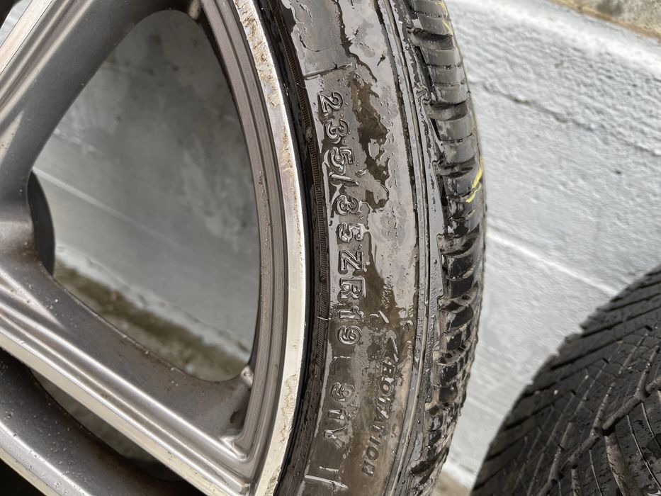 Джанти R3 19’ с всесезонни гуми tracmax 235/35/19 ET 45, 8.5Jx19 5x112