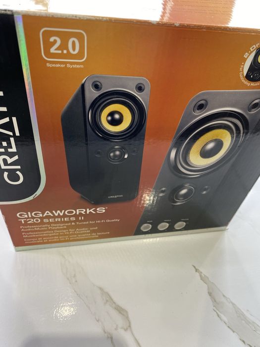 Boxe creative Gigaworks T20