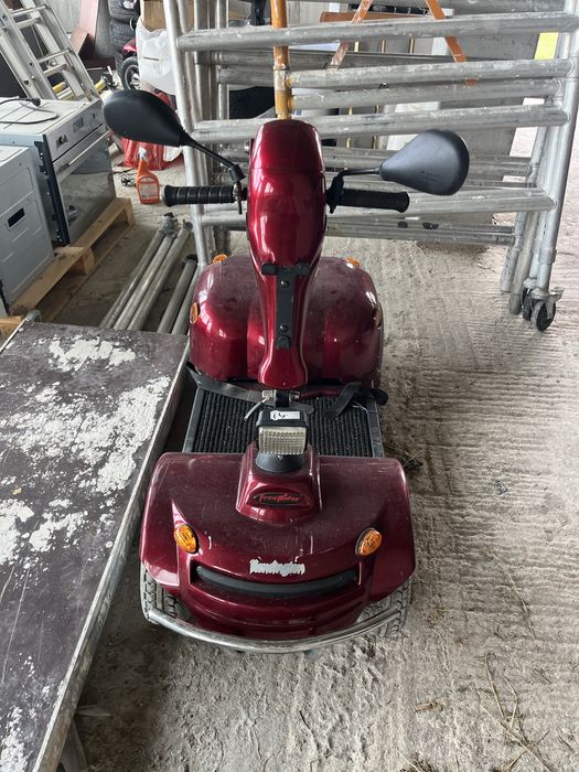 Инвалидни електрически колички