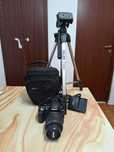 Aparat foto DSLR Nikon D3100 + accesorii – Stare excelentă!