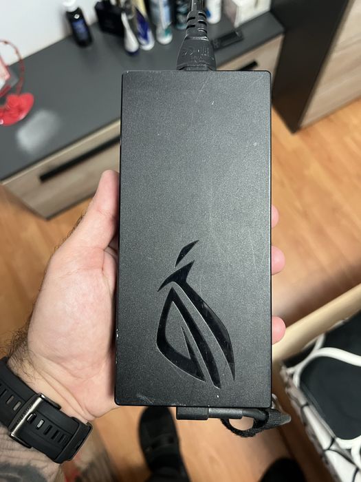 Laptop Asus ROG Strix G16