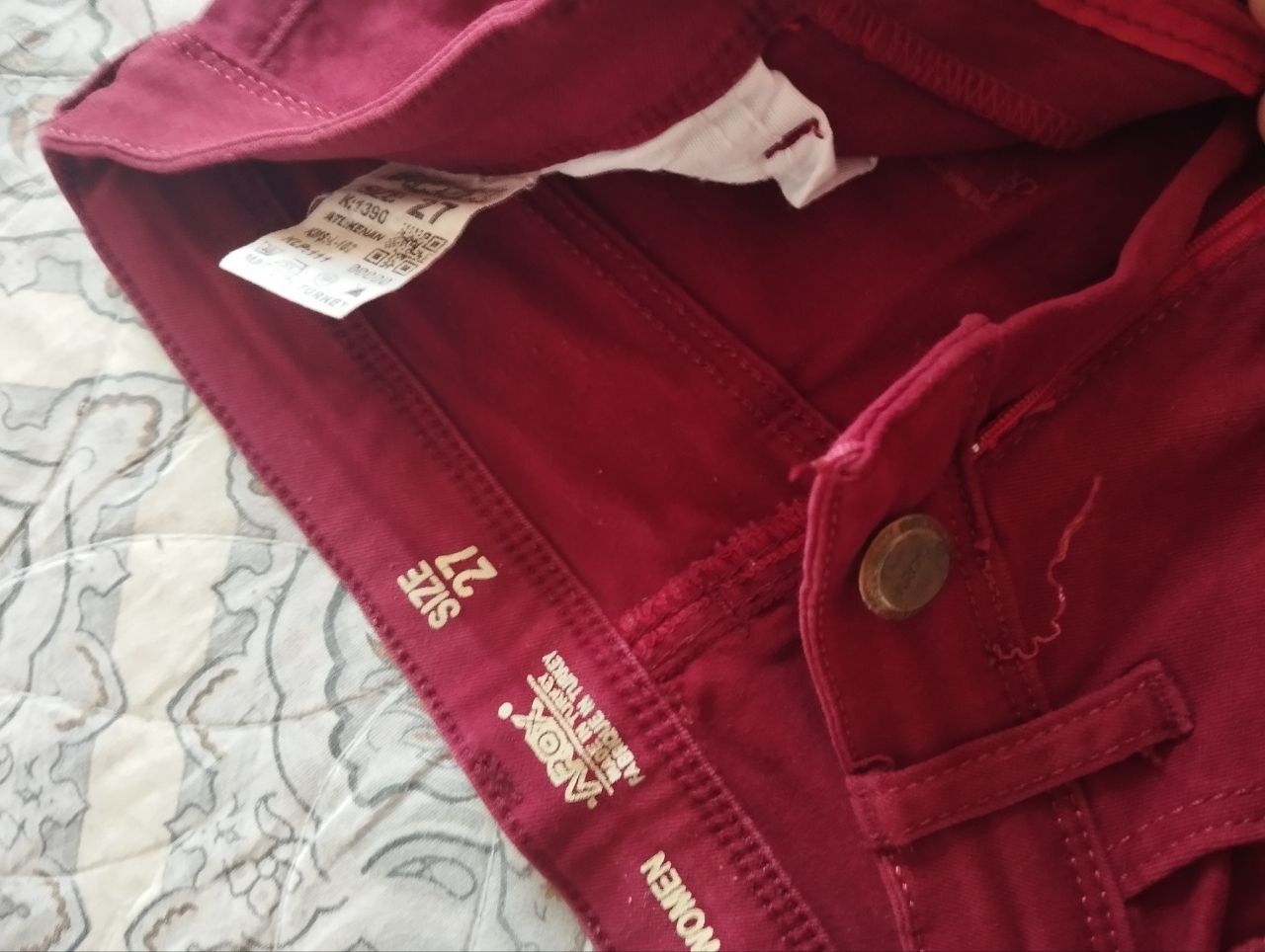 Продаются женские джинсы лосины, разме 27