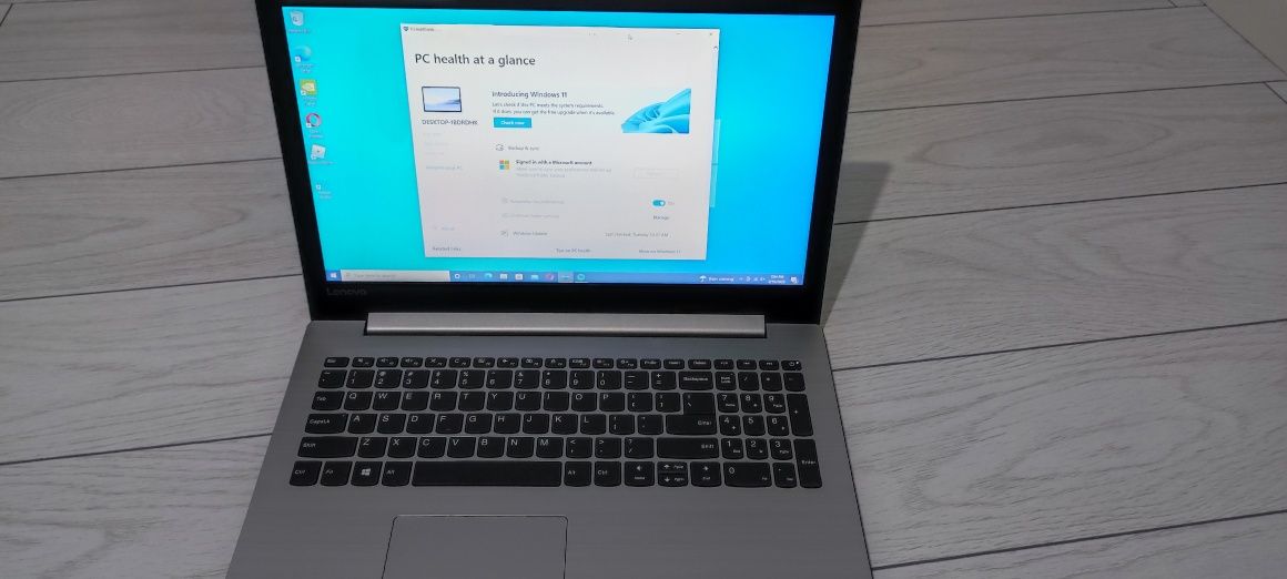 Leptop Lenovo ideapad 330