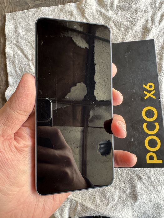 poco x5 5G pamit 12.256g holati zor oqip tel qlila faqata