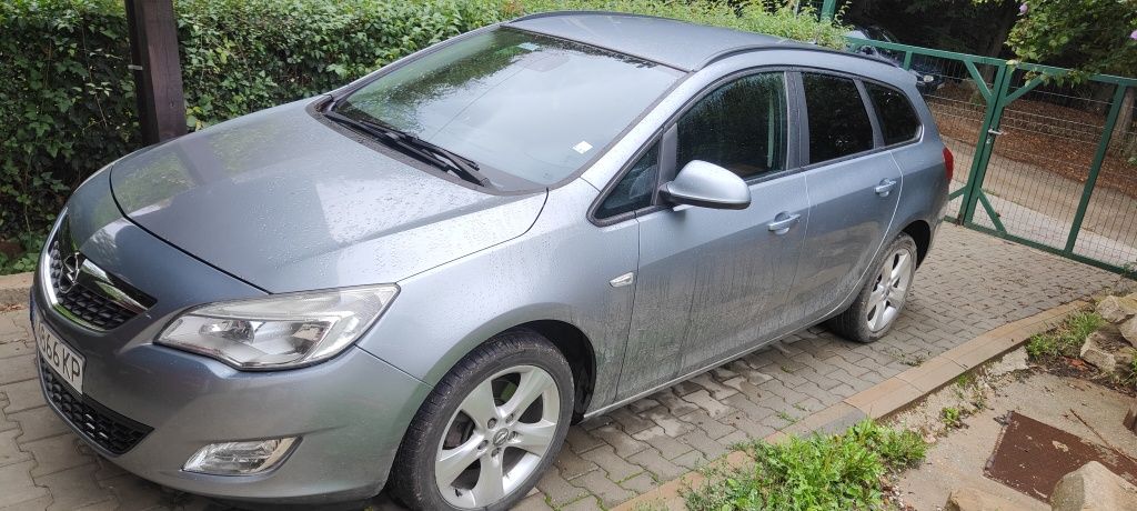 Opel Astra 1.7 cdti 110 HP Опел Астра