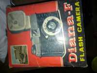 Flash camera Diana
