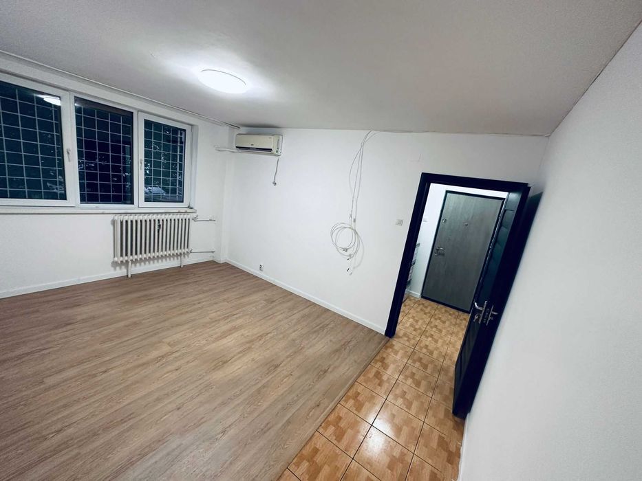 Vand Apartament 4 camere, parter, zona Apusului, Sector 6, Bucuresti