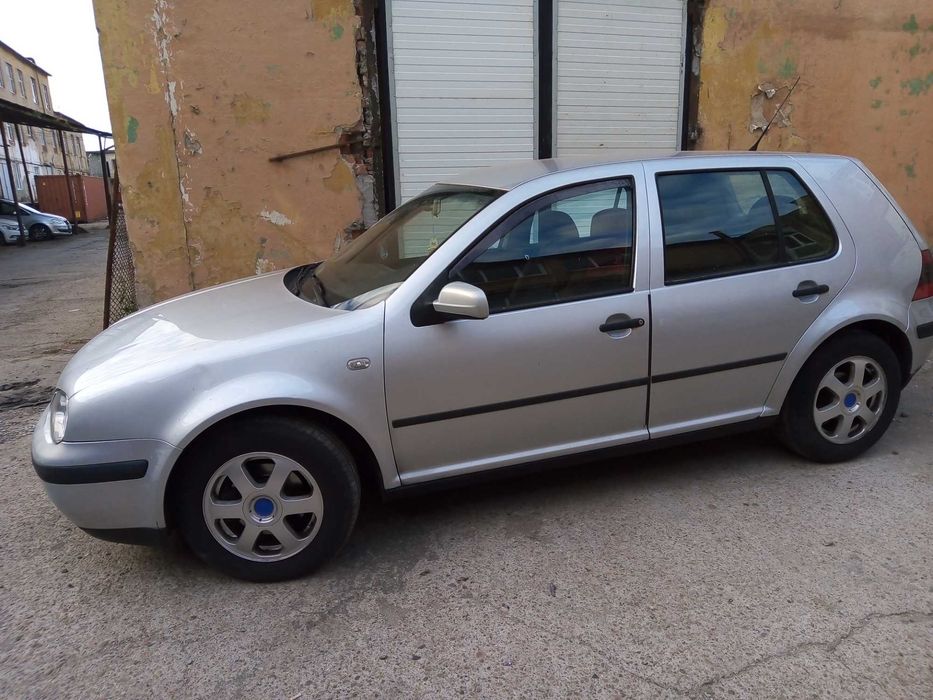 Vind Golf 4 diesel 2001 motor ALHX01 excelentă PT începători sau oraș