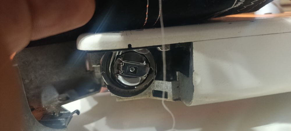 Mașina cusut Pfaff hobbymatic 801