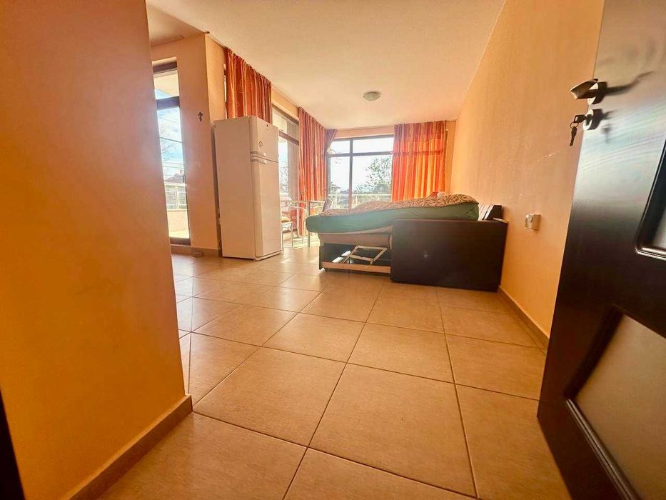 Двустаен апартамент с гледка море в центъра на кв. Сарафово, Без такса