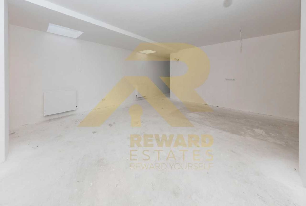 Продава се Двустаен апартамент в София, Изгрев - 71 кв.м за 2155 €/кв.м - Снимка #15