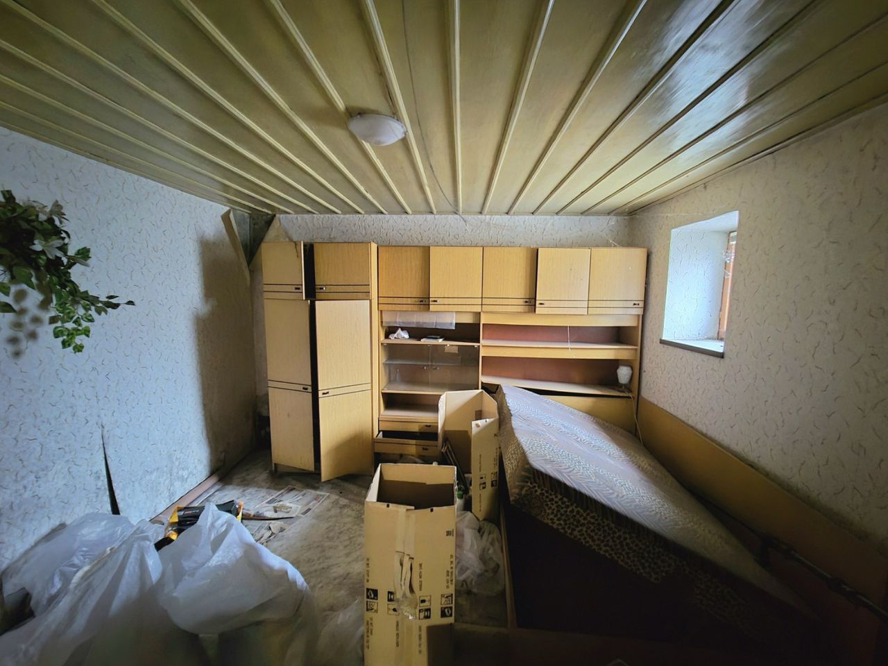 Продава се Къща в Русе, Център - 98 кв.м за 1527 €/кв.м - Снимка #3