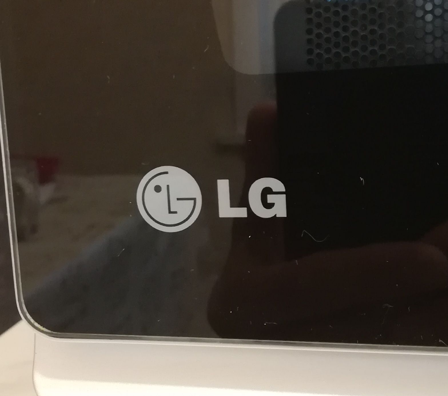 Микровалновка  LG