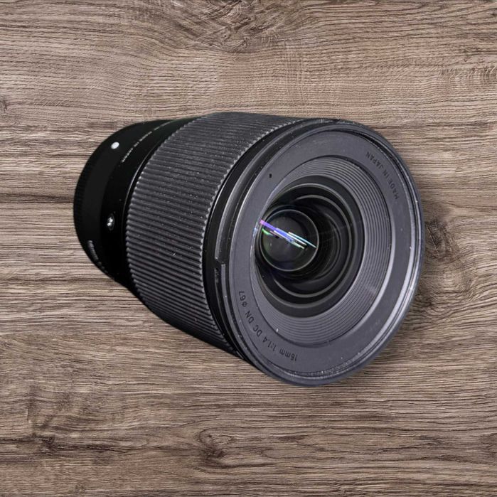 обектвит на SIGMA 16mm 1/4f, ОТЛИЧНО СЪСТОЯНИЕ!