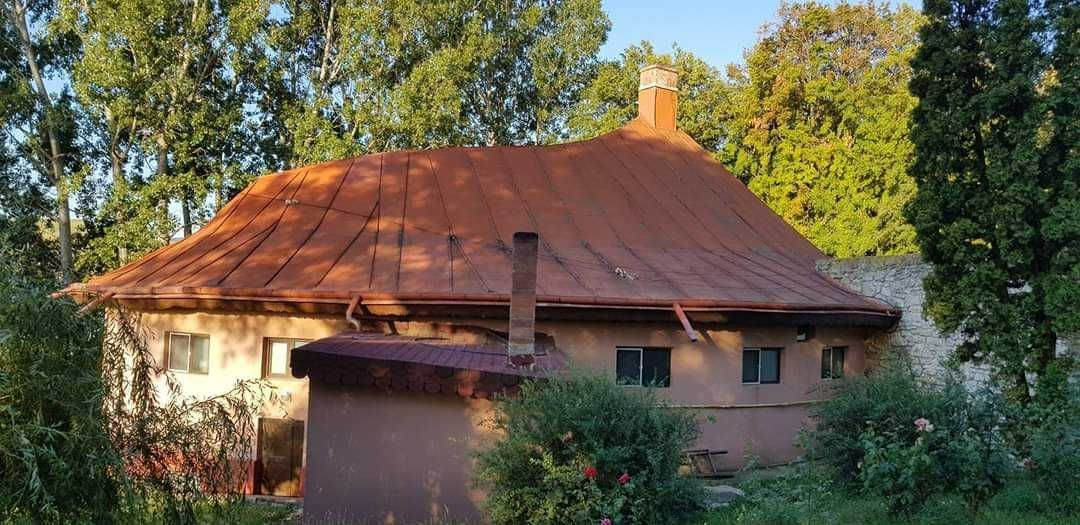 Vopsim orice tip de tabla pe acoperis la casa si alte suprafete