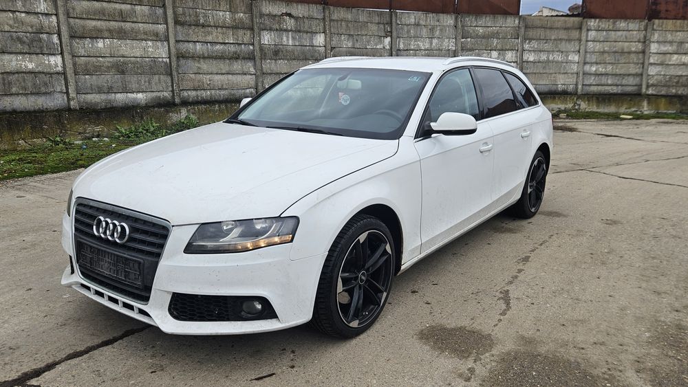 Audi A4 B8 2.0 TDI S-LINE