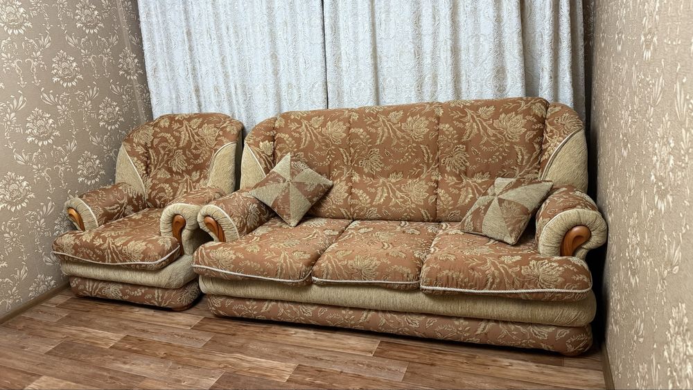 Продам Диван 3-2-1