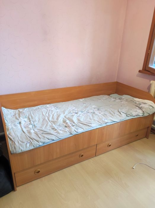 Продам кровать детскую, в отличном состоянии